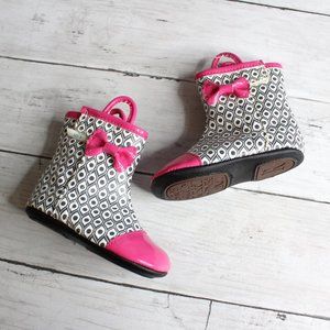 Robeez Tredz Baby Girl's Pink Gray Rainboots Boots Infant Size 3-6 Months